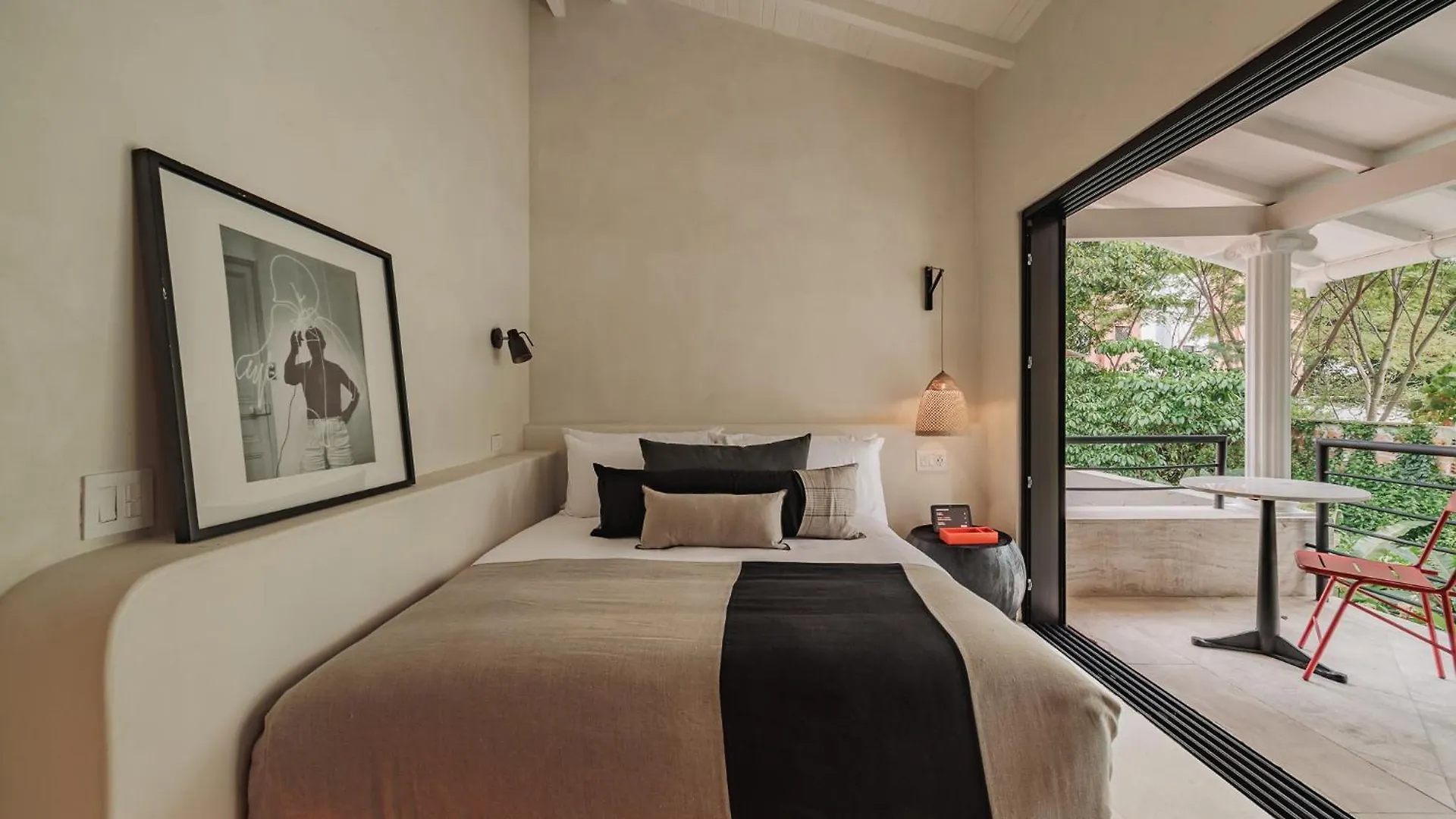 Ep Casa Uribe Architecture Art & Nature Medellin 0*,  Colombia